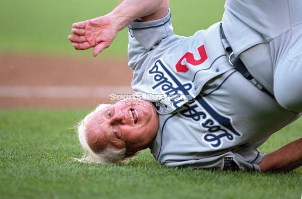 tommy-lasorda-all-star-game-fall.jpg