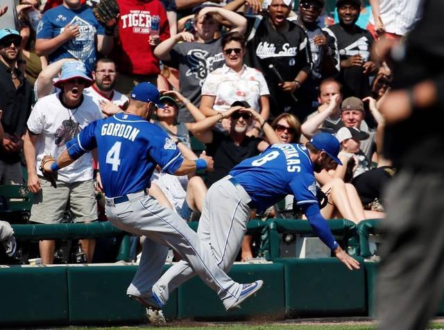 Royals White Sox Base_Schm (2).jpg